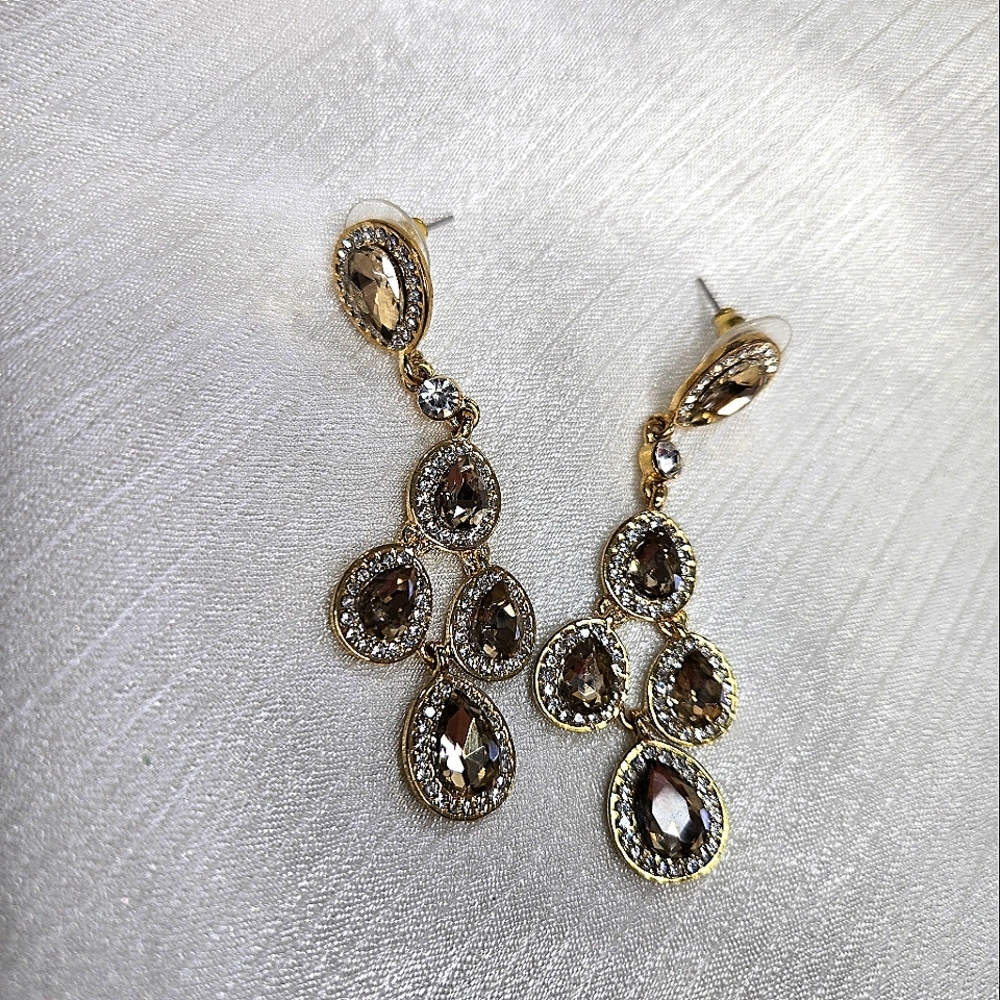 Chic Gold and Silver Teardrop Earrings